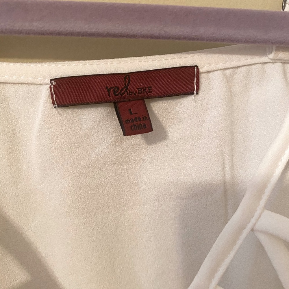White Tank with fringe from Buckle - Picture 3 of 3